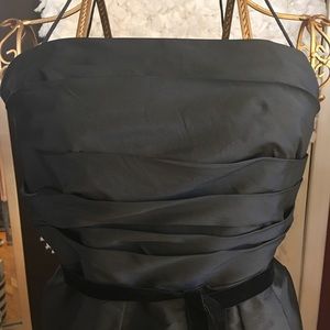 Monique Lhuillier black dress